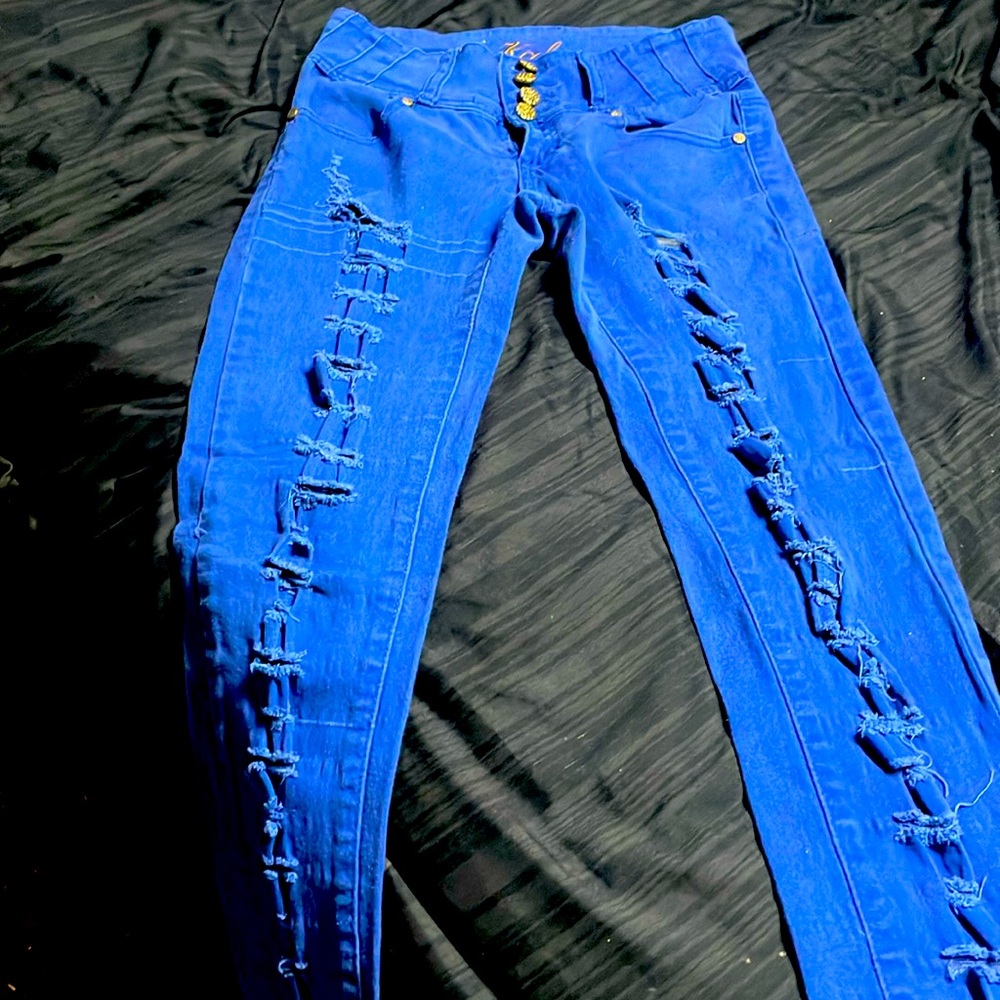 Women’s size 1 blue jeans